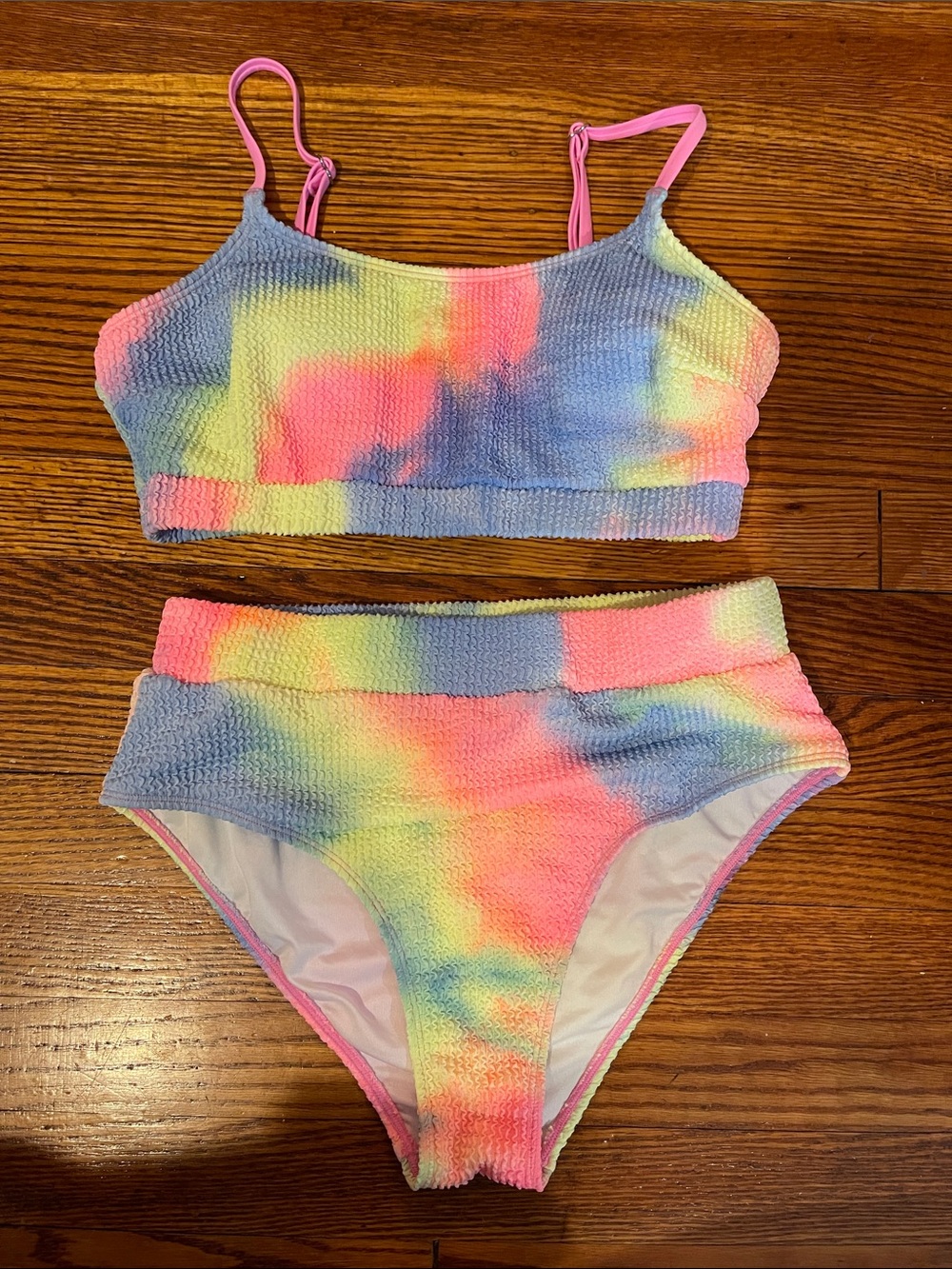 CUPSHE - Tie-Dye Textured Bikini Set - Pink, Yellow, Blue - Size M